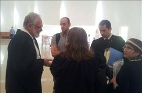 מנכ''ל חדו''ש, הרב אורי רגב (משמאל), לאחר הדיון בבג''ץ בנושא כתבי הסירוב. צילום: חדו''ש